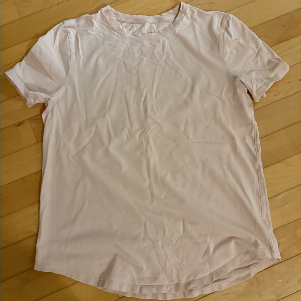 Lululemon light pink T-Shirt